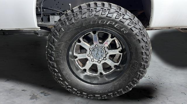 2016 Ford F-250 - $33,495