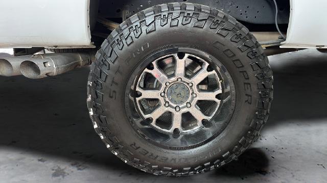 2016 Ford F-250 - $33,495