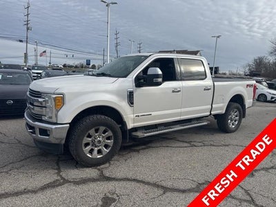 2017 Ford F-250 Super Duty 4X4 Lariat 4DR Crew Cab 8 FT. LB Pickup