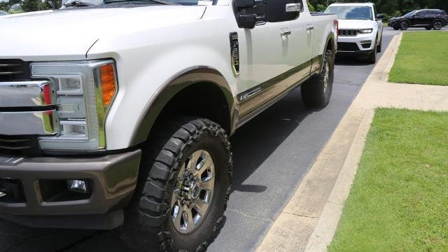 2017 Ford F-250 Super Duty XLT