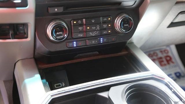 2017 Ford F-250 Super Duty XLT