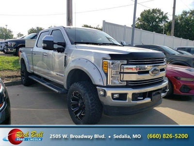 2017 Ford F-250 Super Duty 4X4 Lariat 4DR Crew Cab 8 FT. LB Pickup