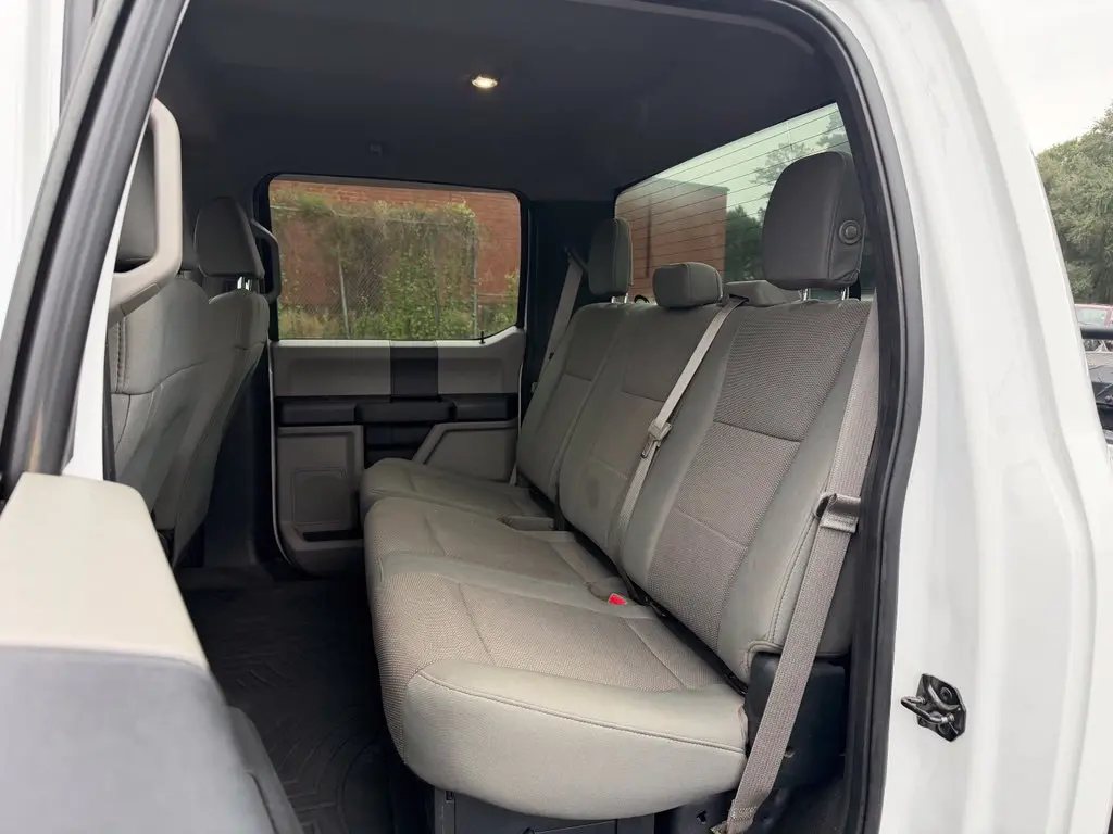 2017 Ford F-250 - $36,895