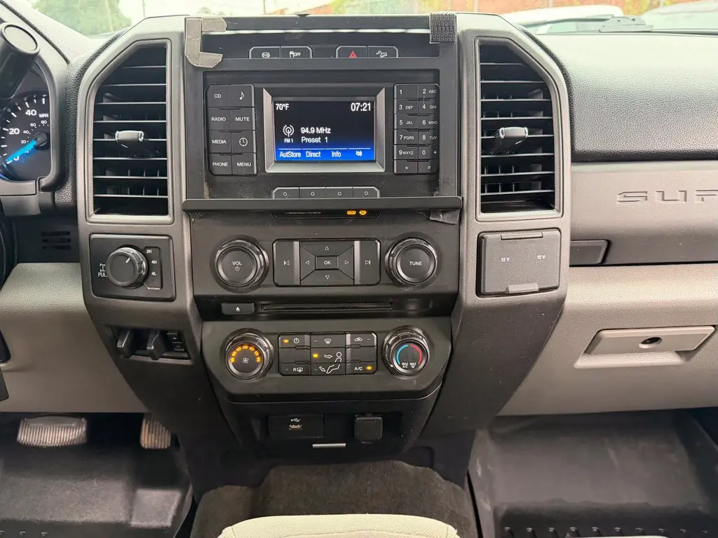 2017 Ford F-250 - $36,895