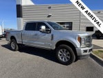 2017 F-250 Super Duty Thumbnail 1