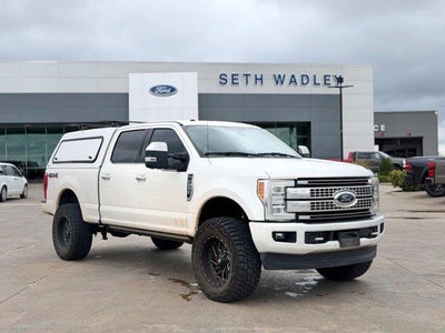 2018 Ford F-250 Super Duty 4X4 Platinum 4DR Crew Cab 8 FT. LB Pickup