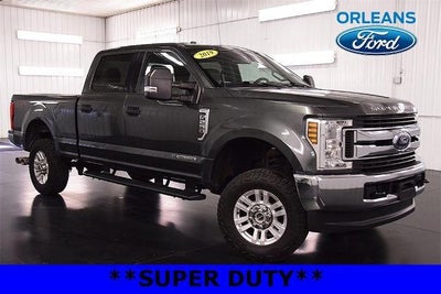 2019 Ford F-250 Super Duty 4X4 XLT 4DR Crew Cab 6.8 FT. SB Pickup