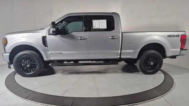 2021 Ford F-250 Super Duty Lariat