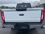 2023 F-250 Super Duty Thumbnail 3