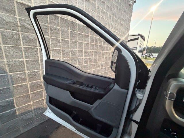 2024 Ford F-250 - $50,000