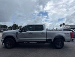 2024 F-250 Super Duty Thumbnail 2