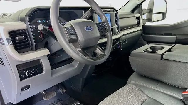 2024 Ford F-250 Super Duty Platinum