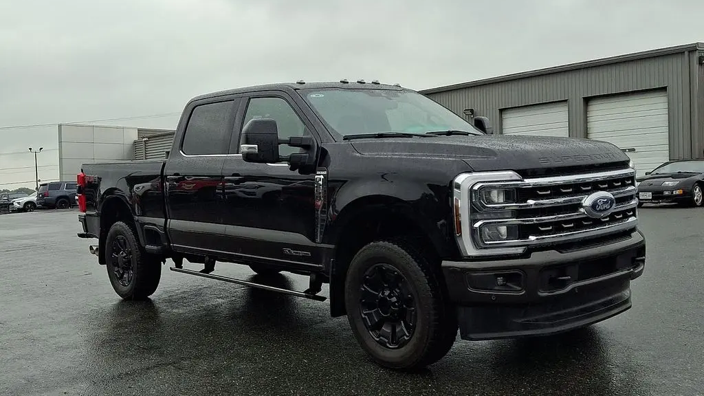 Preowned 2024 Ford F-250 Super Duty Platinum for Sale
