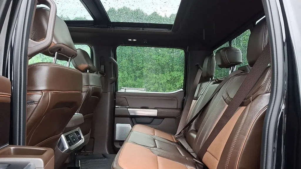 2024 Ford F-250 Super Duty Platinum
