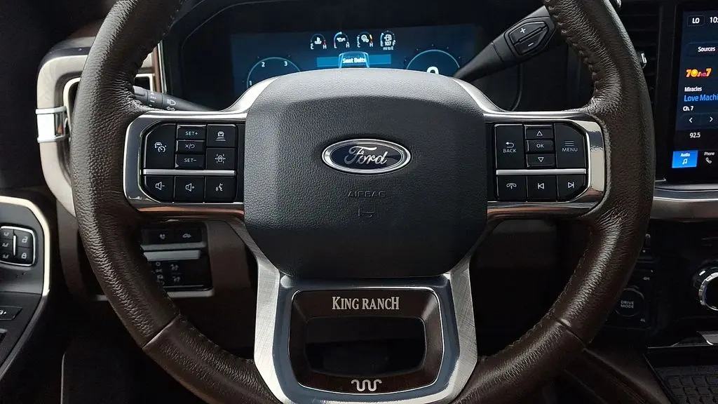 2024 Ford F-250 Super Duty Platinum