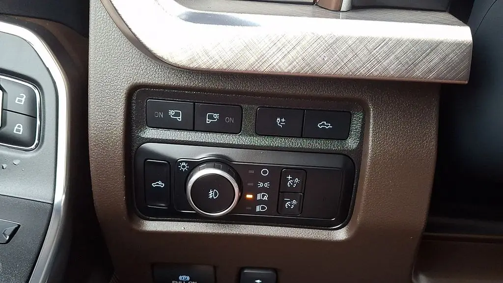 2024 Ford F-250 Super Duty Platinum