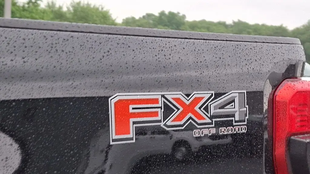 2024 Ford F-250 Super Duty Platinum