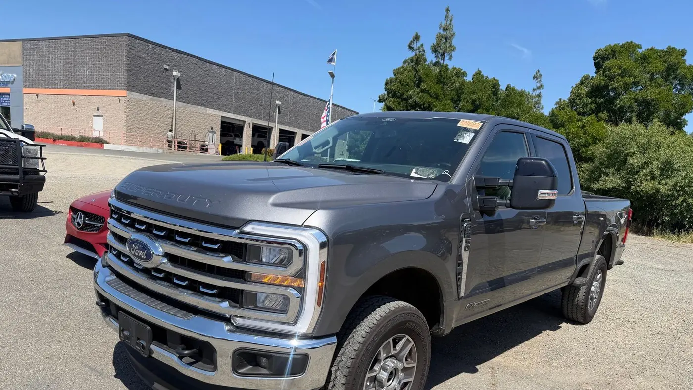 Preowned 2024 Ford F-250 Super Duty Lariat for Sale