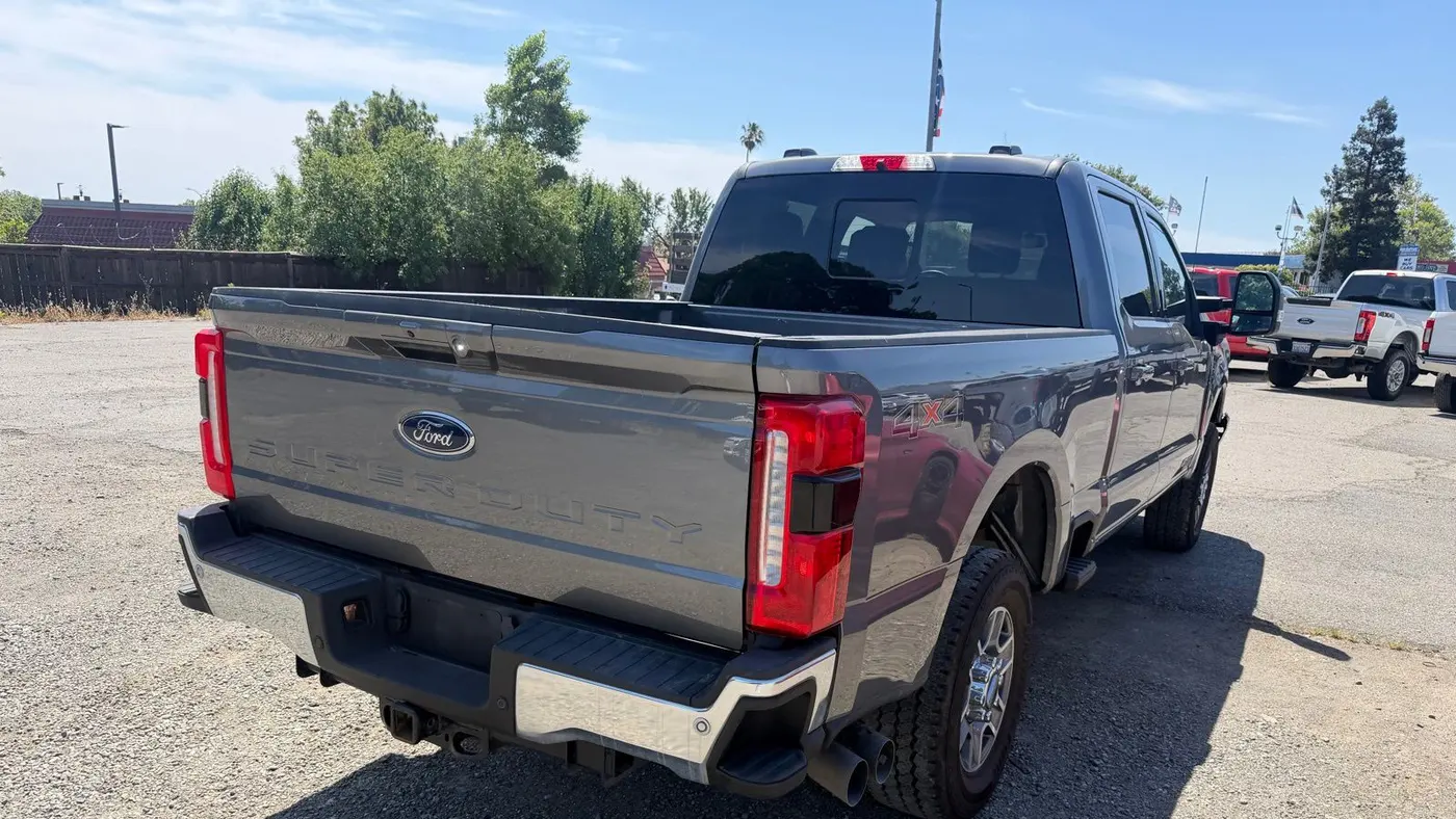 2024 Ford F-250 Super Duty Lariat