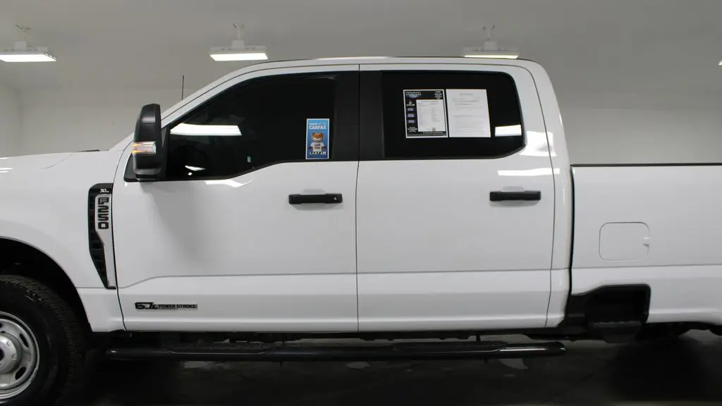2025 Ford F-250 Super Duty XLT