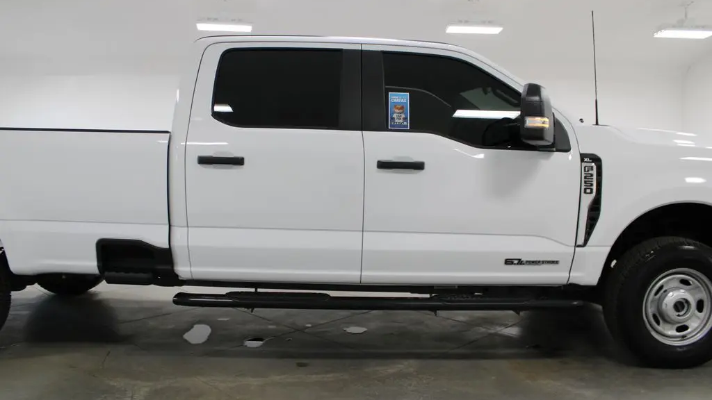 2025 Ford F-250 Super Duty XLT