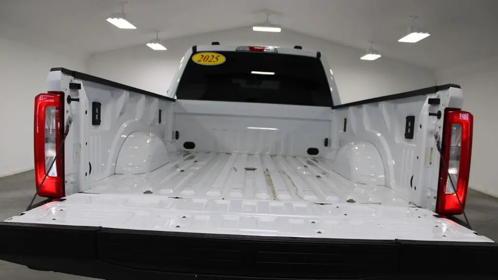 2025 Ford F-250 Super Duty XLT