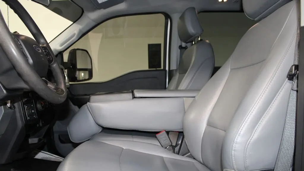 2025 Ford F-250 Super Duty XLT