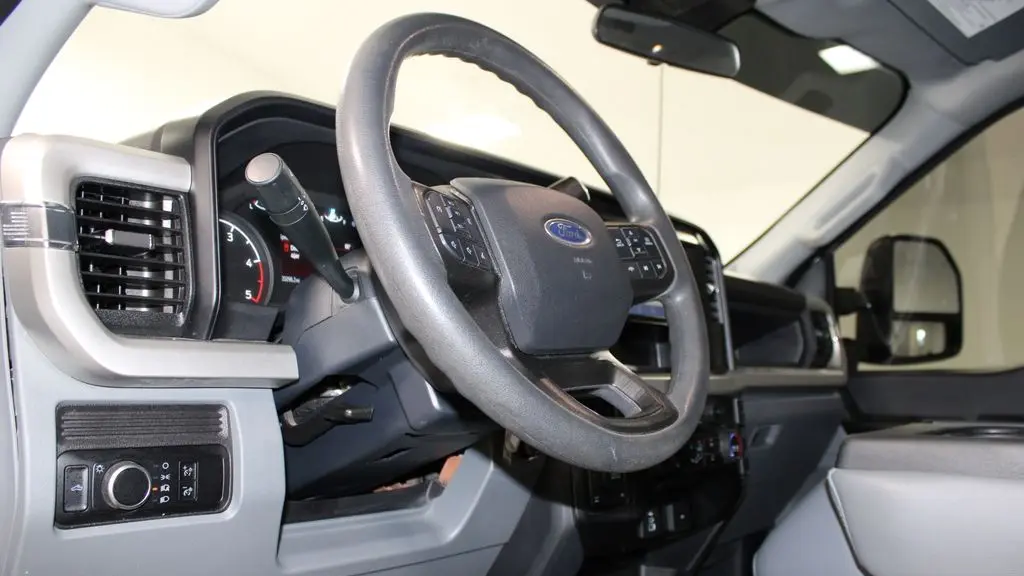 2025 Ford F-250 Super Duty XLT