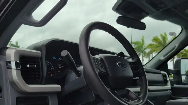 2025 Ford F-250 Super Duty XLT