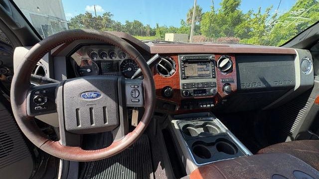2011 Ford F-250 Super Duty XL