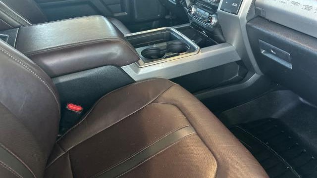 2017 Ford F-250 Super Duty XLT