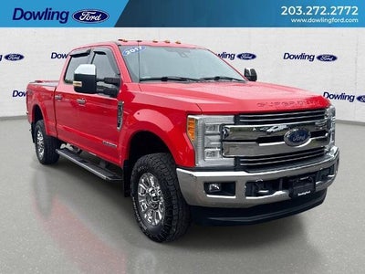 2017 Ford F-250 Super Duty 4X4 Platinum 4DR Crew Cab 6.8 FT. SB Pickup
