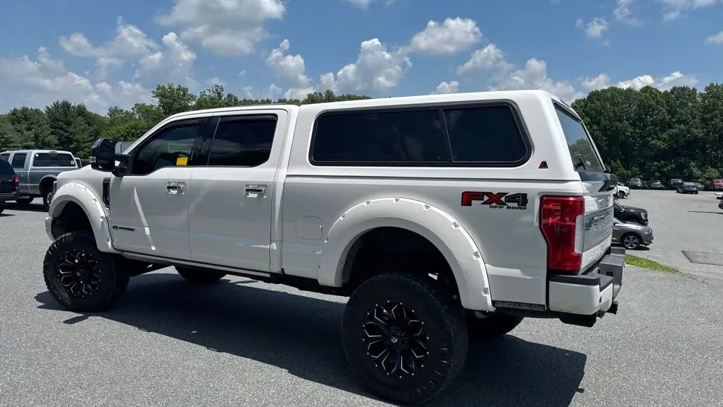 2017 Ford F-250 Super Duty XLT