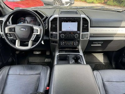 2019 Ford F-250 Super Duty 4X4 Lariat 4DR Crew Cab 6.8 FT. SB Pickup