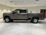 2023 F-250 Super Duty Thumbnail 2