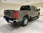2023 F-250 Super Duty Thumbnail 5