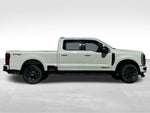 2023 F-250 Super Duty Thumbnail 2