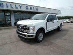 2024 F-250 Super Duty Thumbnail 3