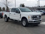 2024 F-250 Super Duty Thumbnail 2