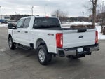 2024 F-250 Super Duty Thumbnail 4