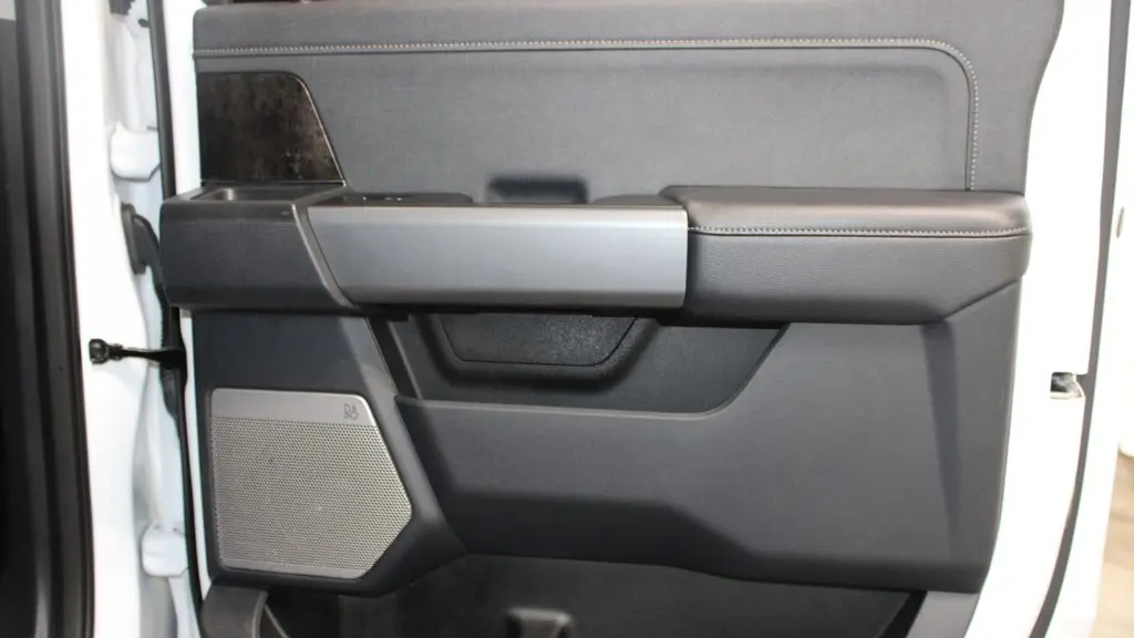 2024 Ford F-250 Super Duty Platinum