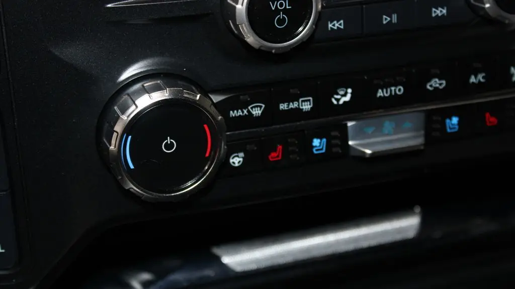 2024 Ford F-250 Super Duty Platinum