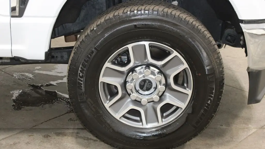 2024 Ford F-250 Super Duty Platinum