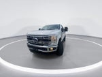 2025 F-250 Super Duty Thumbnail 4