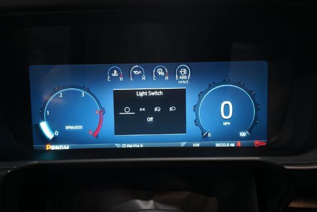 2025 Ford F-250 Super Duty Lariat — photo 1 of 12