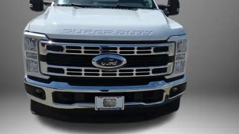 2025 Ford F-250 Super Duty XL