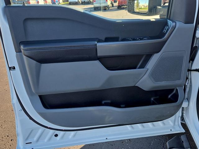 2025 Ford F-250 - $52,995