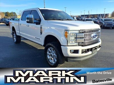 2017 Ford F-250 Super Duty 4X4 Platinum 4DR Crew Cab 8 FT. LB Pickup