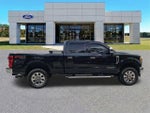 2017 F-250 Super Duty Thumbnail 3