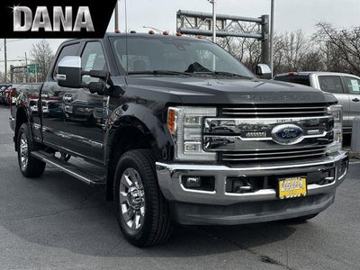 2017 Ford F-250 Super Duty 4X4 Lariat 4DR Crew Cab 6.8 FT. SB Pickup